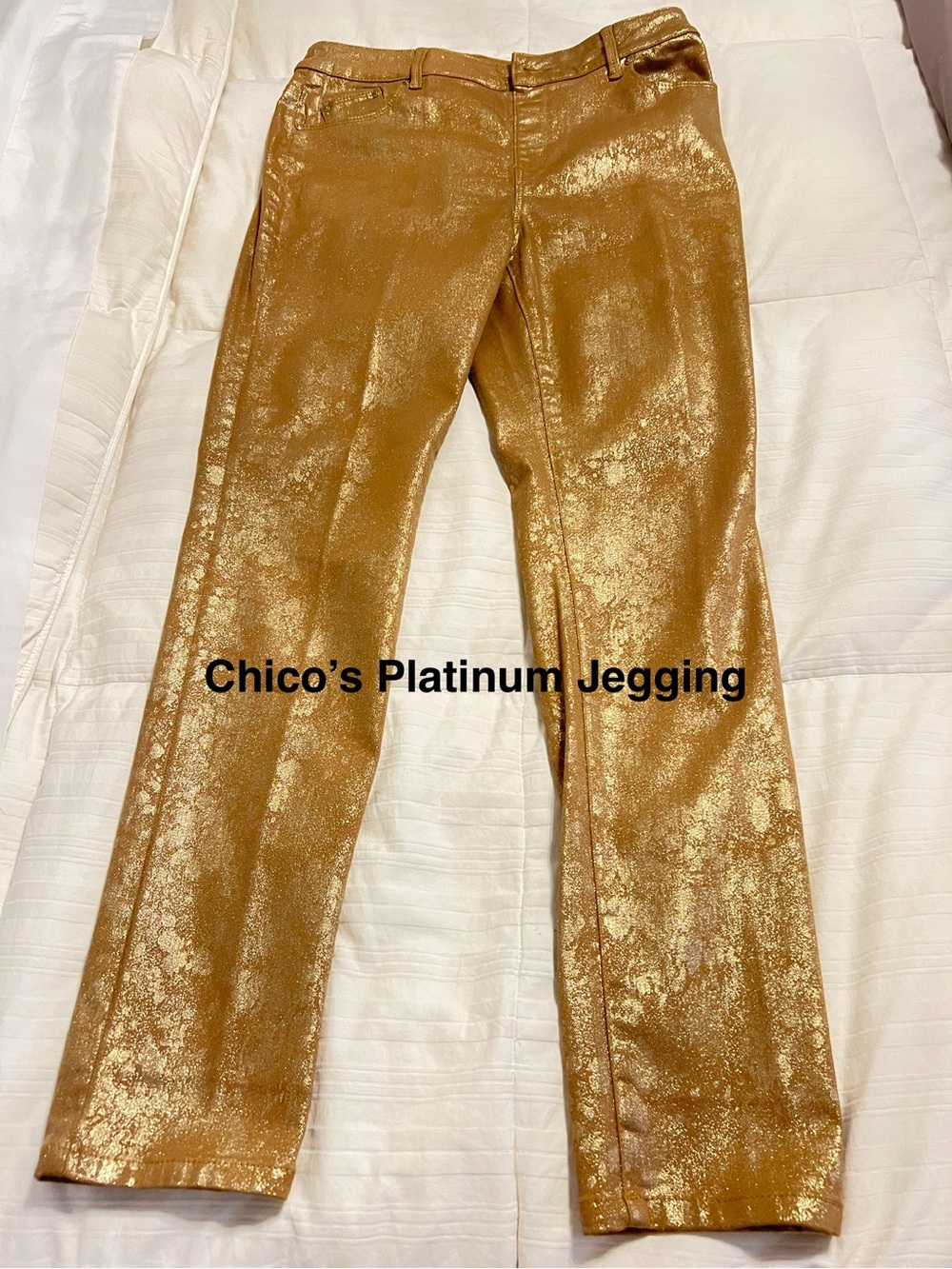 Chico's Platinum Jeggings with a Gold Metallic Foil Splatter Size 1 (8/10)